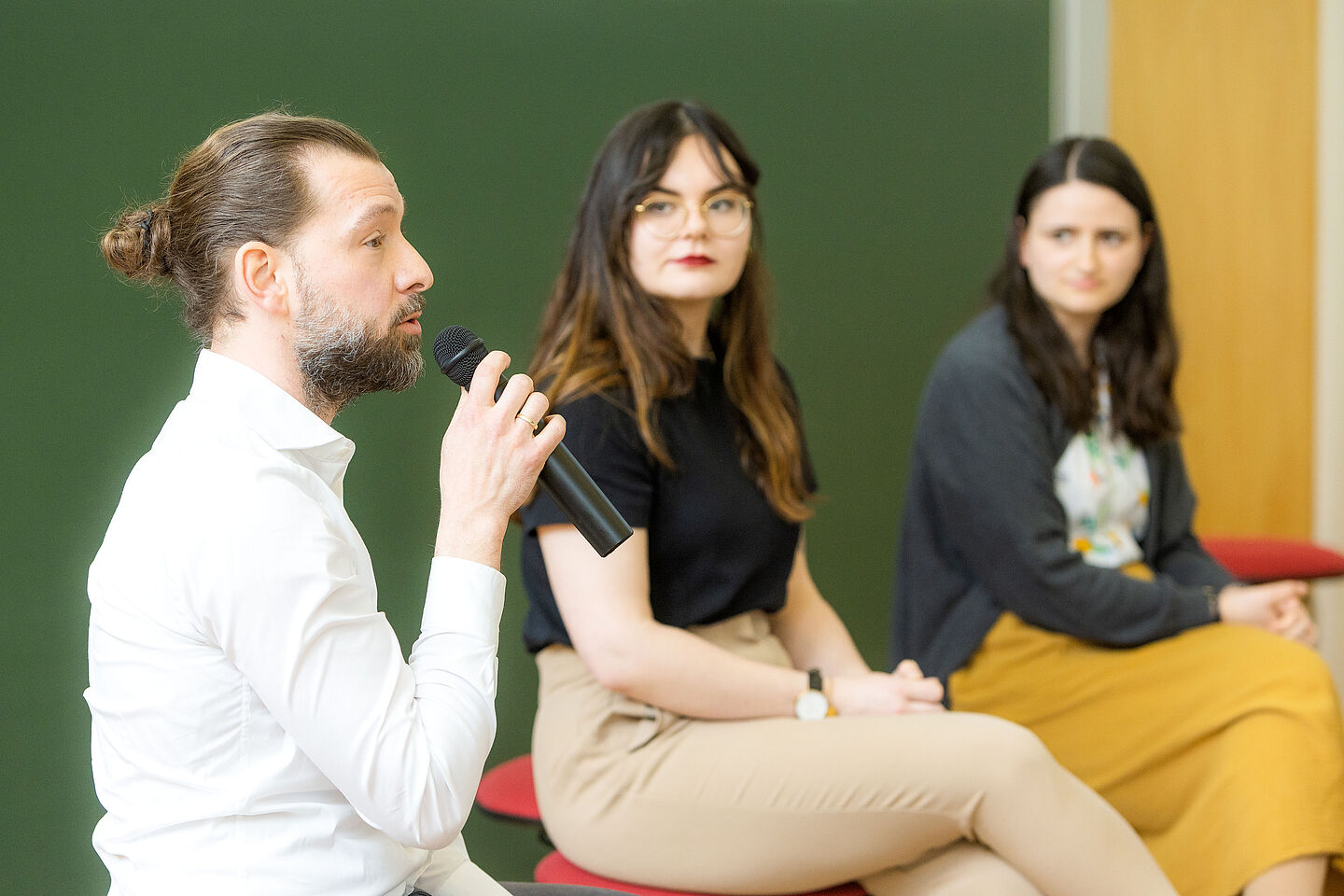 Podiumsdiskussion während der Preisverleihung Podiumsdiskussion während der Preisverleihung
